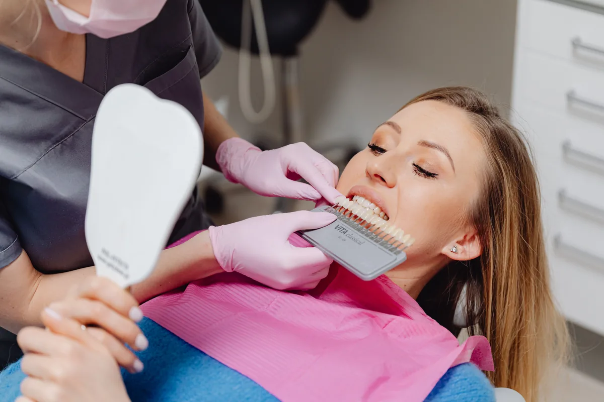 Branqueamento dentário